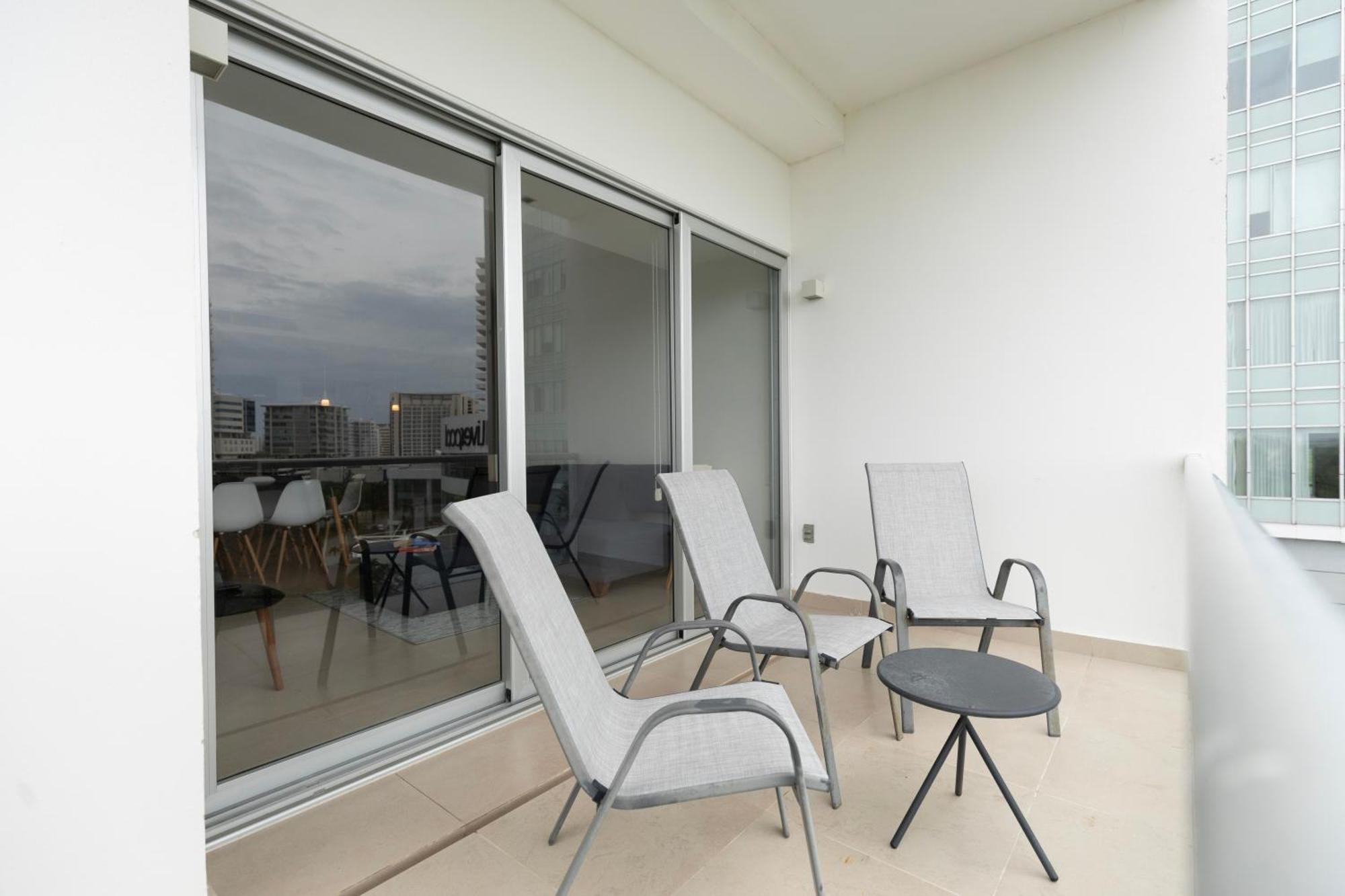 Ocean Breeze, Sanctuary - Hivenb Apartment Cancun
